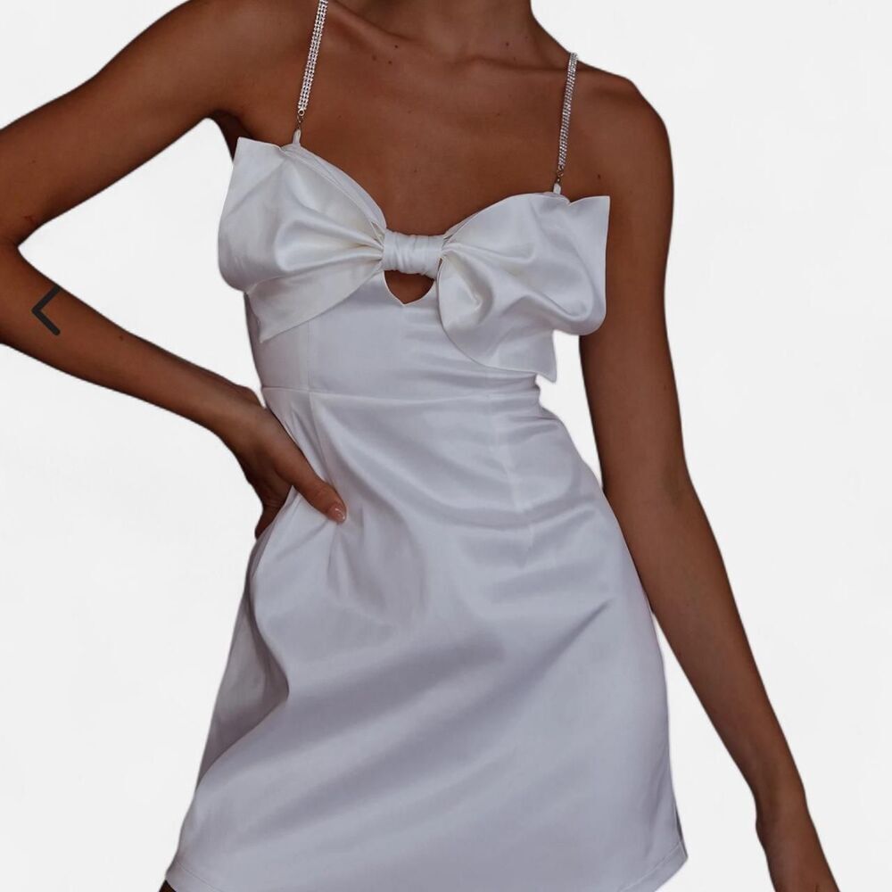 Selfie Leslie Lilly Girly Bow Diamante Mini Dress White Satin bridal XL